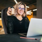 Fotel biurowy Sofotel Porto - materiałowy czarny 