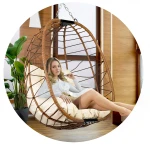 Fotel ogrodowy wiszący Tihuana brązowy  + jasno beżowe poduszki Sofotel