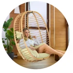 Fotel ogrodowy wiszący Toskana czarny + beżowe poduszki Sofotel