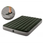 Materac dmuchany 191x137x25 cm z wbudowaną pompką nożną INTEX 64762