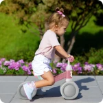 Rowerek biegowy trójkołowy dla dzieci Ricokids