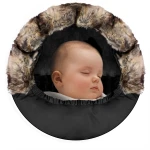 Śpiworek do wózka, sanek Elmi Ricokids - czarno-złoty 